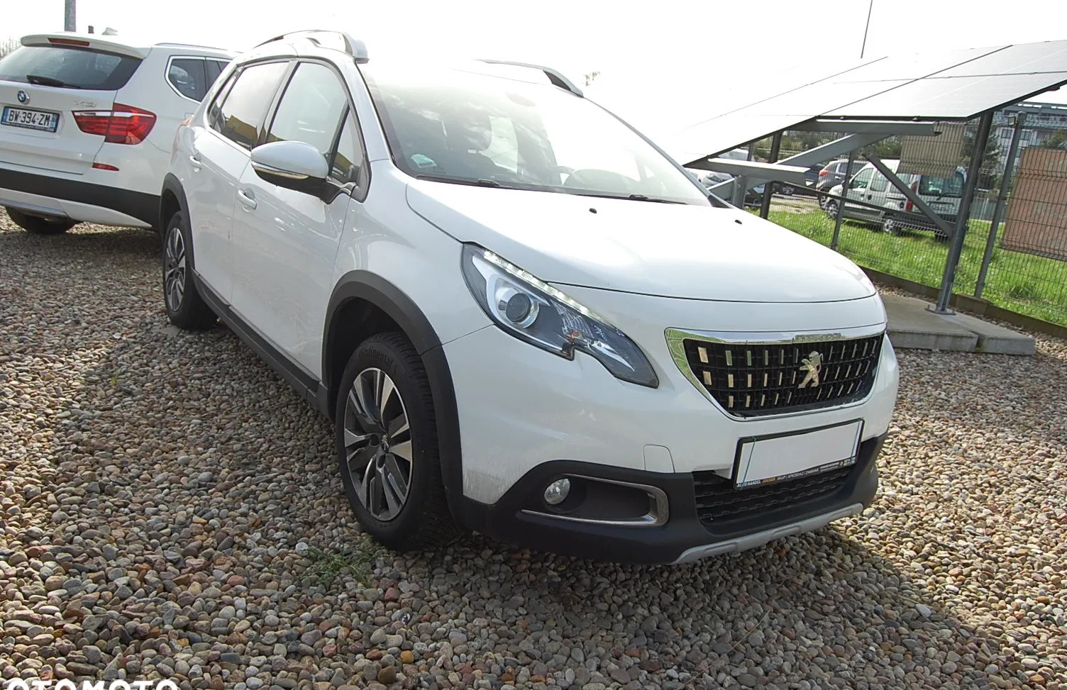 Peugeot 2008 cena 43900 przebieg: 137000, rok produkcji 2019 z Cieszyn małe 352